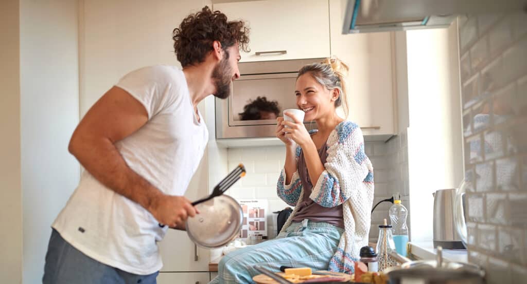 PakMag-Parenting-Magazine-Australia-Couple-time